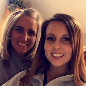 Meet your Posher, Carrie